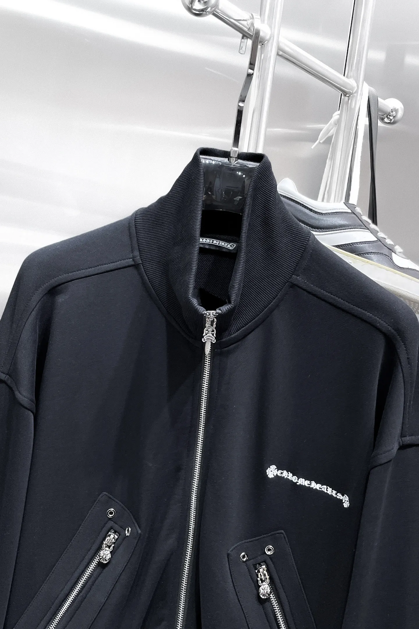 Same Style， ， 2026 New Arrival ，Original Premium Breathable ， ， ， Quality。 ， Sizes：M～3XL